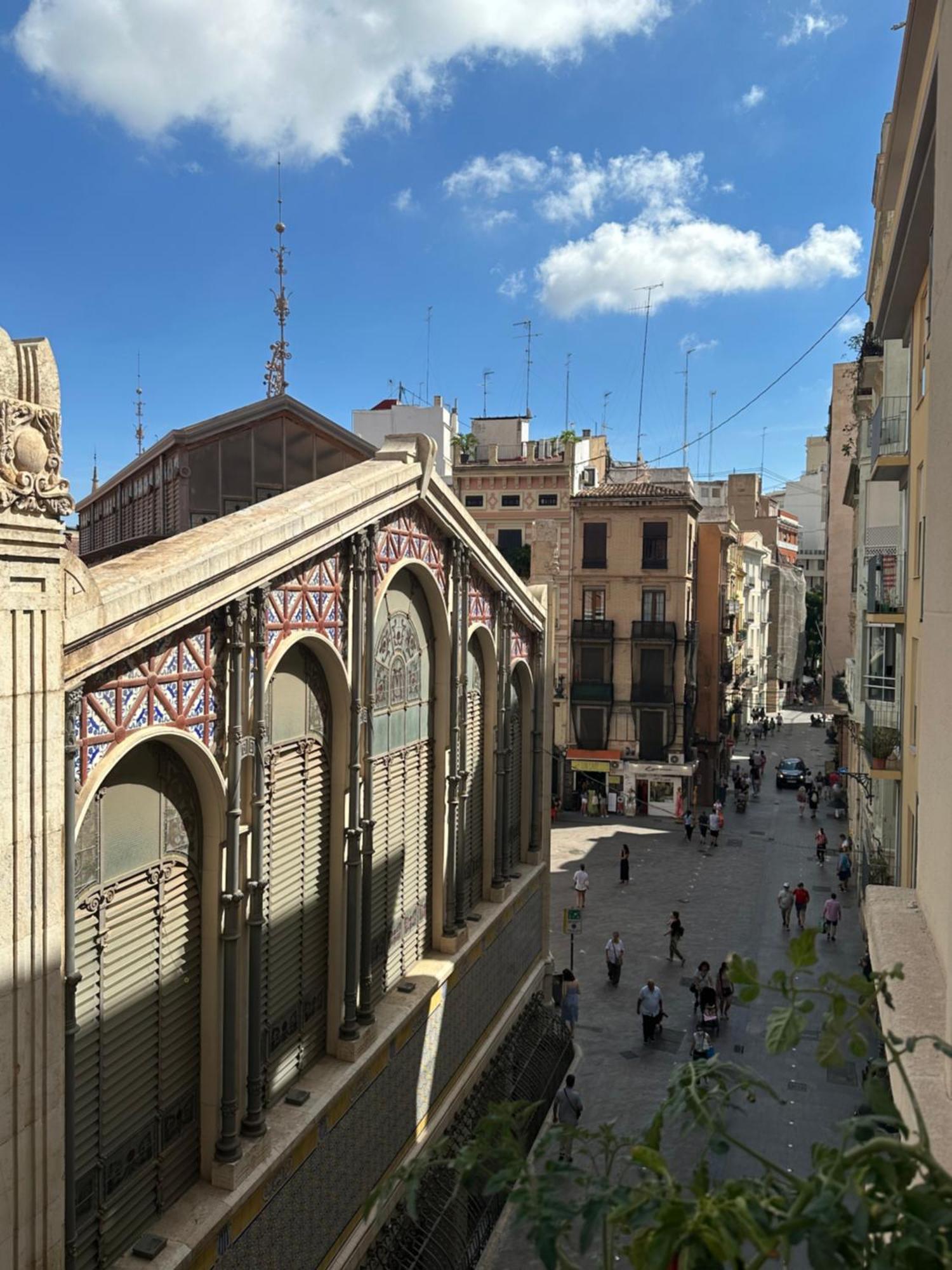 Mirador 1 Del Mercado Central - Habitacion Con Bano Privado En El Centro De La Ciudad Vella Valencia Exterior foto