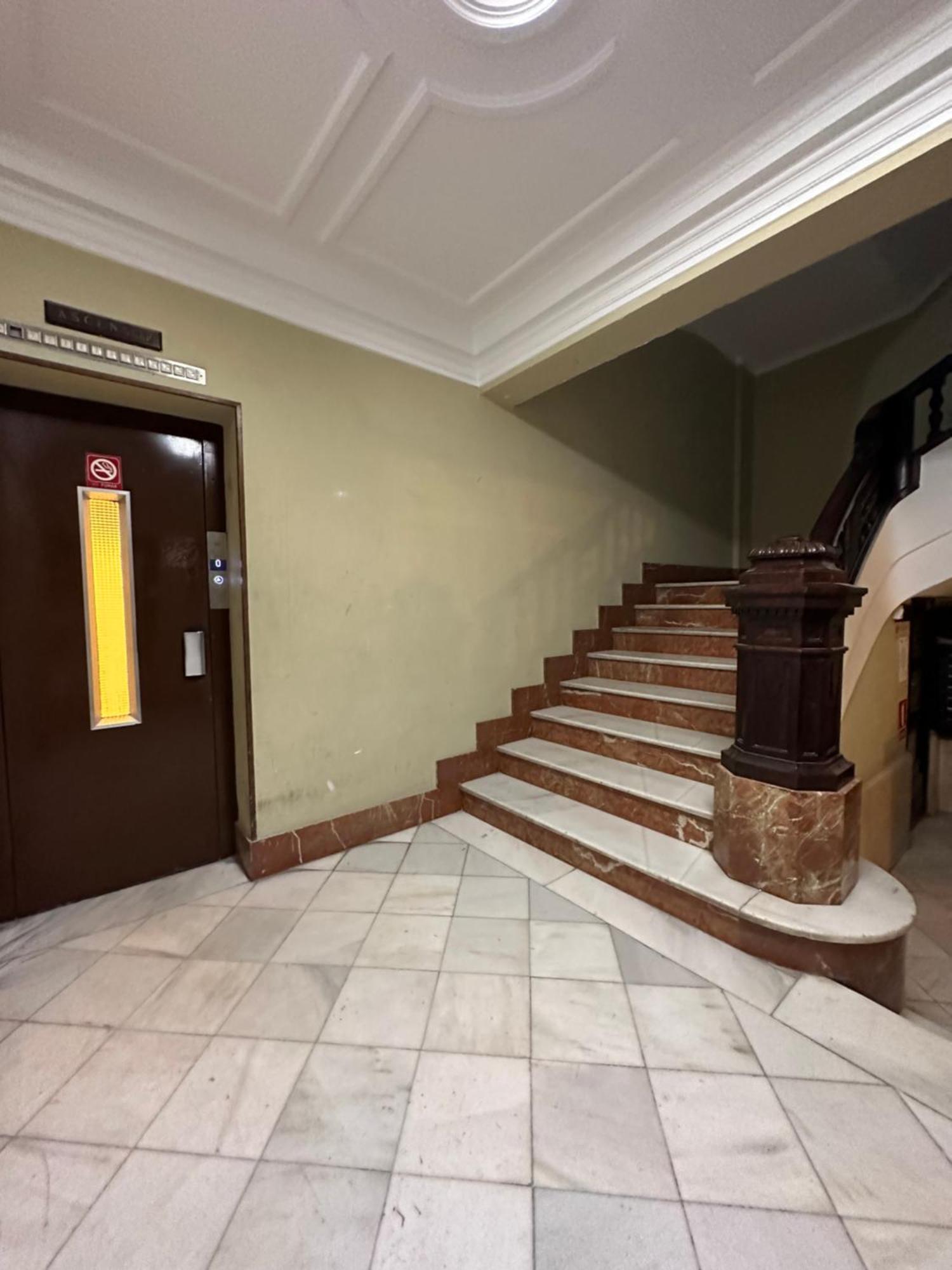 Mirador 1 Del Mercado Central - Habitacion Con Bano Privado En El Centro De La Ciudad Vella Valencia Exterior foto