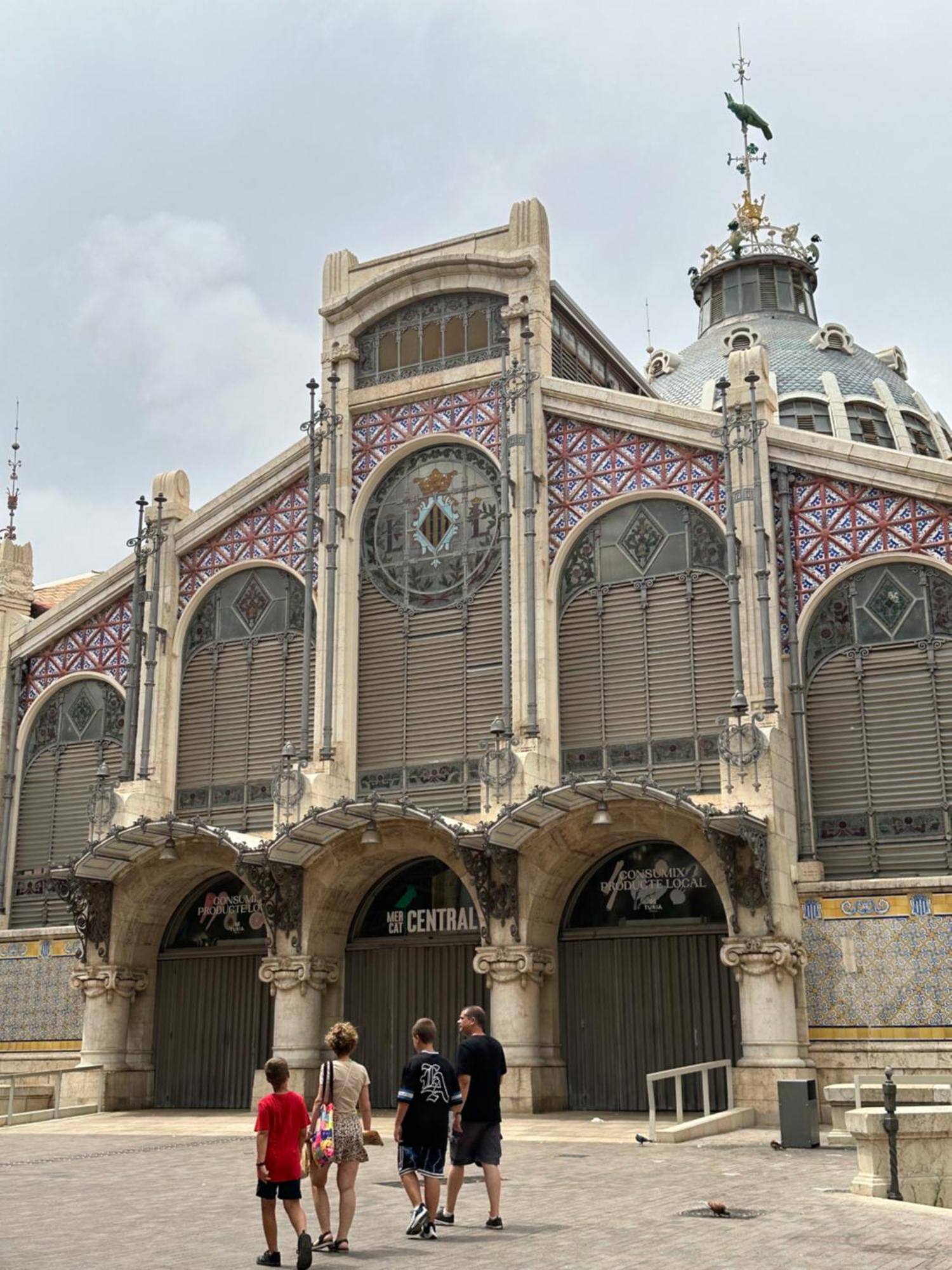 Mirador 1 Del Mercado Central - Habitacion Con Bano Privado En El Centro De La Ciudad Vella Valencia Exterior foto