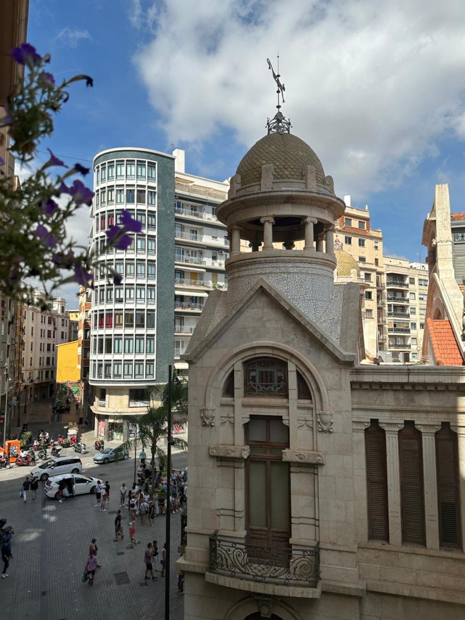 Mirador 1 Del Mercado Central - Habitacion Con Bano Privado En El Centro De La Ciudad Vella Valencia Exterior foto